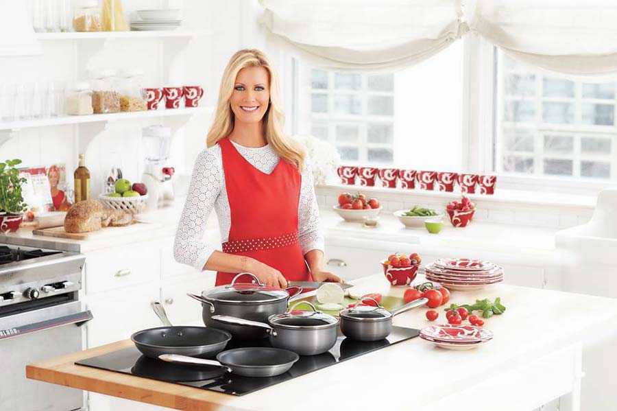 What is Sandra Lee's Net Worth?