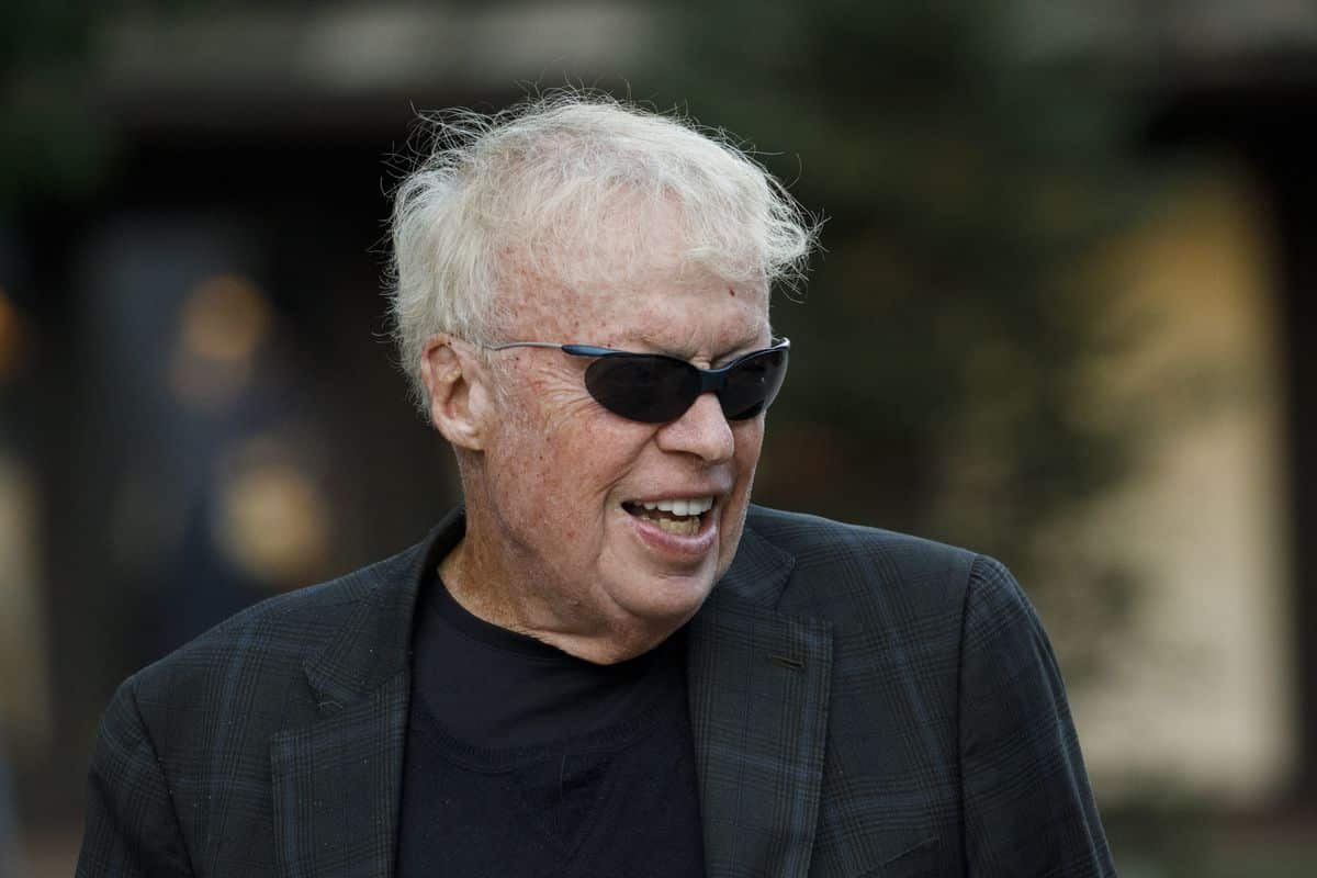 What is Phil Knight's Net Worth?